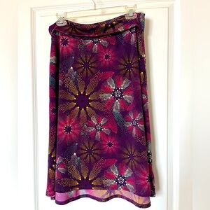 Women’s LulaRoe skirt size L. Style - Autumn